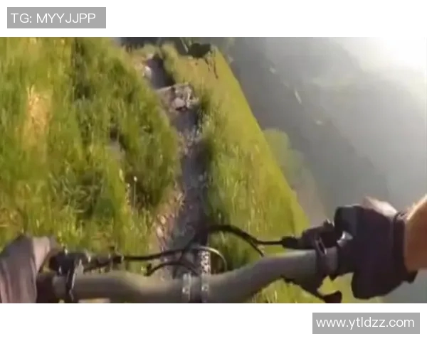 南京极限运动队实力揭秘:挑战极限的勇者之路与精彩瞬间 南京极限运动队实力揭秘:挑战极限的勇者之路与精彩瞬间